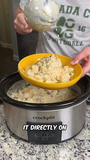 21K views · 178 reactions | Crockpot chicken pot pie 不 #satisfying #potpie #recipes | Cooking With Kyle | Facebook
