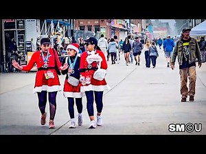 𝗛𝗢𝗟𝗜𝗗𝗔𝗬 𝗥𝗨𝗡: Christmas Run Brings Festive Crowds to Venice Beach Boardwalk