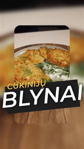 Agnė | mitybos specialistė | svorio metimas be draudimų on Instagram: "Cukinijų blynai, kurie tikrai sotūs ir neteka vandeniu 👌 Jeigu cukinijų blynai tau gaunasi „košė keptuvėje“ – problema ne recepte, o proporcijose ir nusunkime. ✔️ Visada nuspausk skystį ✔️ Įdėk baltymų – kad būtų sotu ✔️ Nekepk per storų Puikus pasirinkimas lengviems pietums ar vakarienei, kai norisi kažko paprasto, bet ne „bet ko“. Išsisaugok, kad nepamirštum 👇 Ingredientai (2 porcijoms): 1 vidutinė cukinija (~300 g) 2 kia