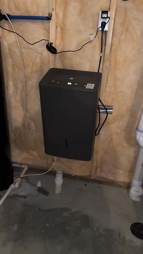 Do You Have a Humidifier Or is it a Dehumidifier #fbreelsvideo #homeimprovement #fypシ゚viral #fypシ #electrical #video #homemaintenance #diy #viralreels | Morris Hays