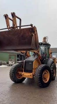 Case 695 rendegraver- Kapow Online Auctions