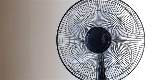 DART turns over a dozen transit centers into cooling stations