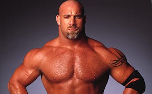Goldberg talks to fans and addresses a possible return to WWE
