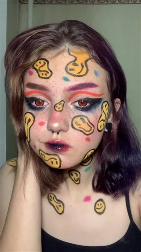 Creative Makeup Tutorial: Smiley Face Art