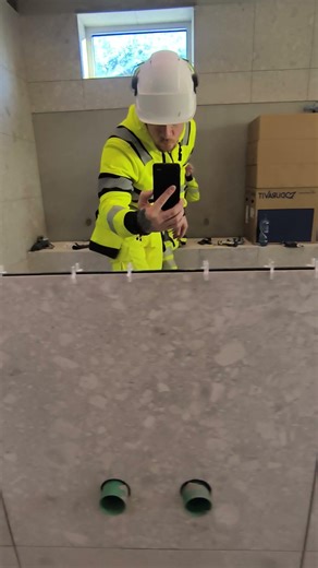 60x60 tiles, mirror install