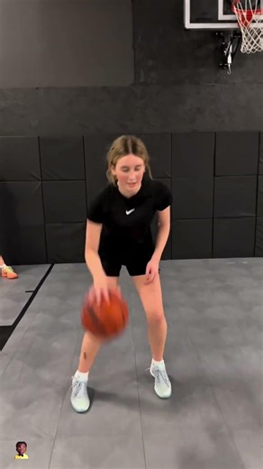 Practice 46 - Pop your feet gives more power to your spin move #basketball