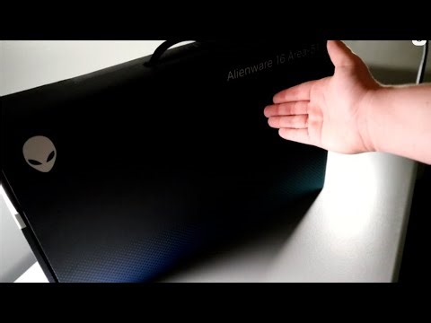 Unboxing the Alienware Area 51 Gaming Laptop!