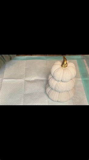 DT Sweater Pumpkin Stack Makeover | The Vintage Pebble