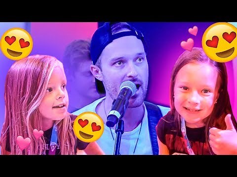 BIG NEWS!!! 🎤 NEW ORIGINAL MUSIC 🎤 Sisters Surprised on Stage For Special Performance