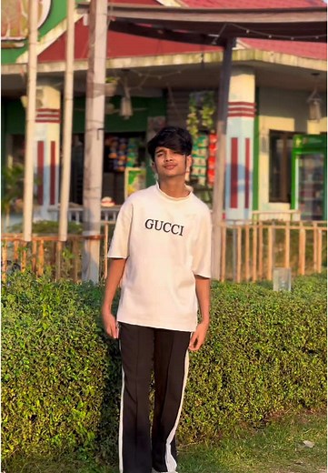 Muza Song: An Emotional Experience You Can't Miss