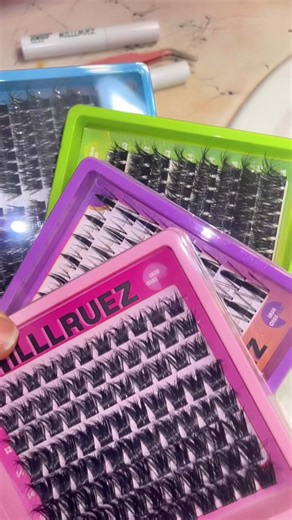 Lash girl kit#lashes #girlies #lashclusters #tiktokmademebuyit #tiktokshop