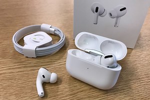 Do I have fake Airpods Pro? (Serial number swapped location)