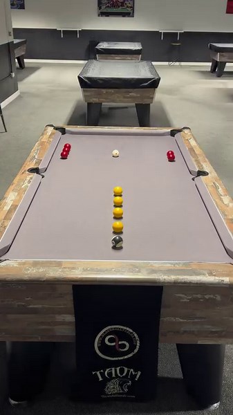 129K views · 407 reactions | Difficult English 8 ball drill ✅ #8ball #8BallPool #billiards #skills | The 8ball pool coach | Facebook