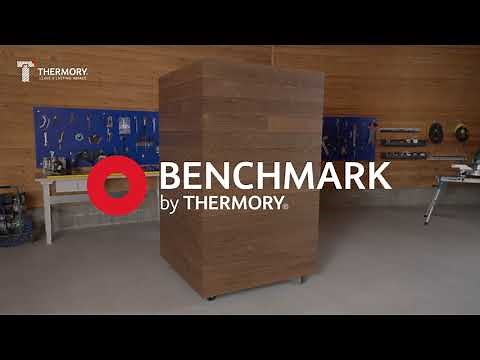 Thermory ash cladding installation - C23J profile installed with PaCS Grad Alu Start Rail