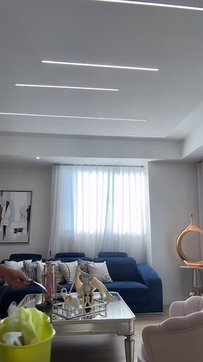 13K views · 14K reactions | Desde que mi papá falleció hace casi un año, mi mayor deseo ha sido hacer feliz a mi mamá . Gracias a Dios, hoy puedo cumplir uno de mis sueños más grandes: tenerla cerquita. Les comparto con todo mi amor cómo limpiamos, remodelamos y preparamos su nuevo hogar. No hay mayor satisfacción que verla sonreír 凉✨ | Heydy Grullon | Facebook