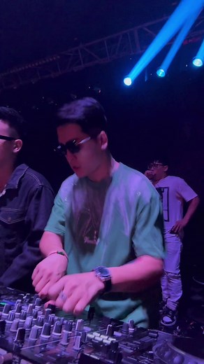 Bài nhạc huyền thoại #xuhuong #vinahouse #nhachaymoingay #djbaoteng