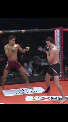 What a Hook Kick KO from Charlie Lynch-Spence at Caged Steel 30 👏 🎥 @Caged Steel®