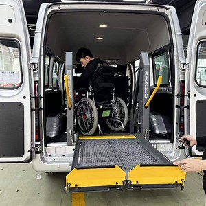 [Hot Item] Electric Hydraulic Wheelchair Elevator Lift for Van Minibus