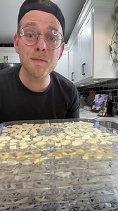 144K views · 4.9K reactions | Make your own Onion Powder & Garlic Powder #easyrecipes #homemade #onionpowder #garlicpowder #fyp Oni #food #foodie #foodporn #instafood #foodphotography #homemade #yummy #foodstagram #foodlover #delicious #foodblogger #chef #cook #dinner #healthyfood #tasty #instagood #homecooking #love #kitchen #lunch #foodies #cookingathome #foodgasm #eat #baking #healthy #cheflife #recipes #usa #Amazing #reelsfypシ | Kitchentool | Facebook