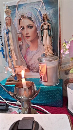 Christine prays for you...... Join me for a Rosary in Reparation to the Immaculate Heart of Mary led by Christine on My Mother Mary platform 28 November, '25 - 8:30am IST Disclaimer-- I don't own the copyrights to these hymns/videos. They are covers only for prayer purposes. No infringement intended. Led by Christine Hutt For prayer requests only: Link to my facebook profile: https://www.facebook.com/twi.light.7524879 Email: chrisy1412@gmail.com Please subscribe to my YouTube channel... https://