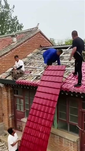 Installing lightweight steel roof tiles on a steel roof is quicker, just drill the bolts tightly.