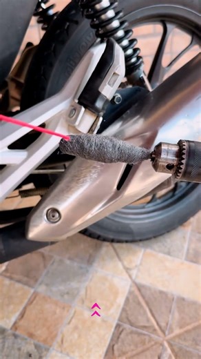 Isso Remove Steel Rust from Motorcycle Silencer Pipe |WD-40 Drill Bit Hack Tutorial Trick! Lifehacks