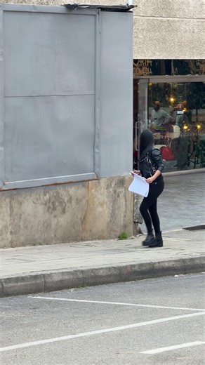 ¡Platzi está a precio especial por tiempo limitado! Aprende las habilidades más demandadas en tecnología con cursos de programación, inglés, inteligencia artificial, marketing digital y mucho más, con clases en línea que se adaptan a tu ritmo. Potencia tu carrera profesional y prepárate para el futuro hoy mismo. Inscríbete ahora mismo en Platzi. | Platzi