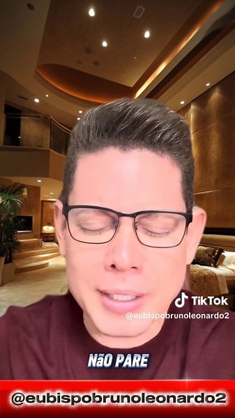 Fortíssima oração da Madrugada . #versiculo #atoprofetico #salmo23 #salmo124 #salmo121 #bispobrunoleonardo #salmo91 #deus #palavradedeus #painosso #palavradanoite #deusnocomando #oracao #CapCut #eubispobrunoleonardo #poderdaspalavras #deus_no_controle #salmo23 #samo27 #deus