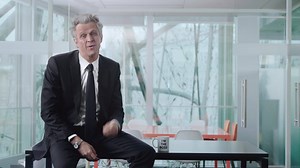 Chaque année, chez Marcel, nous avons la lourde tâche de réaliser les voeux de Publicis Groupe. Cette année, il semble que Pascal ait trouvé un nouveau subterfuge pour nous persuader qu'il a 39 ans. | Marcel