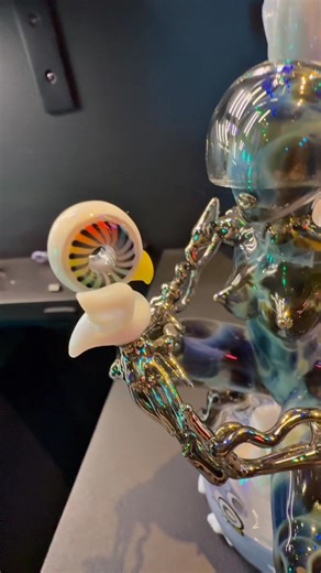 Space Cyborg Goddess 🤖 🚀 👽 #glassart #headyglass 🎨 Sibelly x Calmbo | GlassPorn