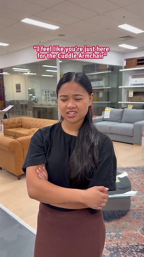 Cuddle Swivel Armchair: Ultimate Comfort for Relaxation