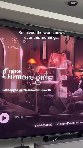 Gilmore Girls: Best Way to Rewatch the Whole Show