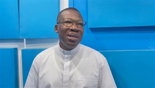 3.8K views · 116 reactions | Père Denis Alain Ahiandzipé Directeur du centre catéchétique Parole et vie de Lomé. Radio Maria Togo | Radio Maria Togo | Facebook