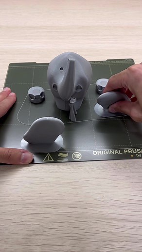 ‏3D printed parts removal sound #3dprinting #3dprint #asmr #satisfying