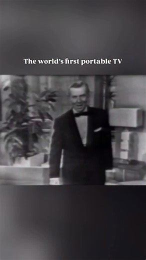 Nowadays, we can watch TV anywhere on our phones, but portable television had its roots in the 1950s and ‘60s. The 1950s saw an explosion of television ownership, with TVs becoming a household staple. Yet, they were still bulky and stationary—until 1958, when Philco introduced the Safari, the world’s first portable TV. The Safari was a transistor-based, battery-powered TV with a 2-inch screen, a major leap from traditional vacuum tube models. It was compact and innovative but came at a steep pri