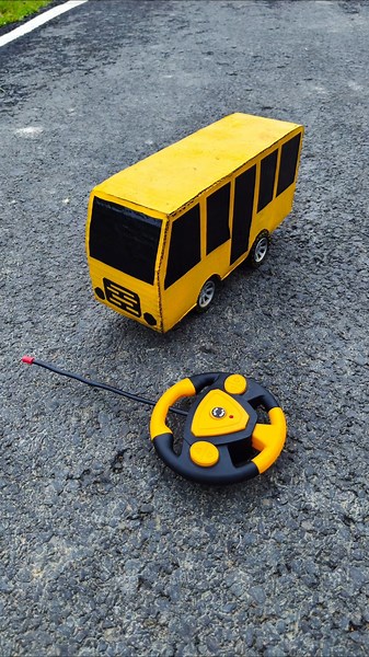 Remote control yellow colour homemade bus 🚌 unboxing 😘