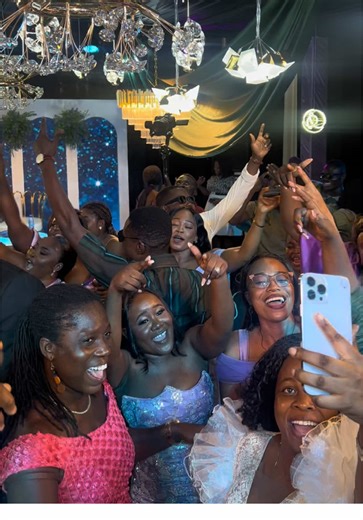 We don’t just start the party… we activate the whole room DJ: @DIALS GH | GLOBAL SITUATION🌎 #fyp #fypシ #mckofidalinton