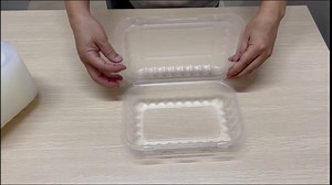 Amazon.com: RIKICACA Clamshell Take Out Food Containers with Hinged Lids, 28oz 9x6 Inchs Clear Plastic Disposable To Go Lunch Container for Desserts, Sandwich, Cake, Salads, 50 Pack: Industrial & Scientific