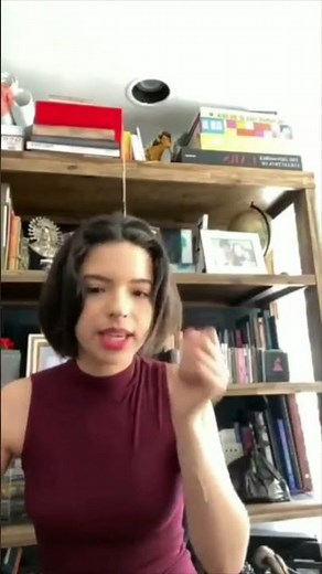 La bella Angela Aguilar