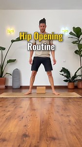 If you’re feeling stiff, tight, or like your body just isn’t moving the way it used to—start with your hips. Tight hips can pull on your lower back, mess with your posture, and make everyday movements feel harder than they should. This gentle hip-opening routine helps you release tension, improve mobility, and feel more free in your body. #hipopener #mobilityexercises #morningroutines #flexibility | Idan Kirshner