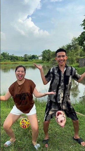 Funny Dance Challenge With Friends! 😂