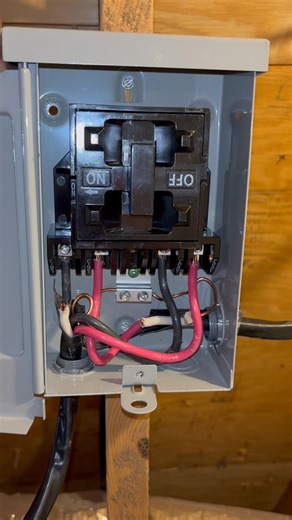 Quick AC disconnect installation 🦾 #butlershvac #hvachacks #techtips #hvac