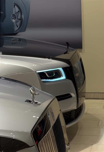 2023 Rolls-Royce Ghost Black Badge Overview