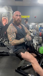 6 plates aside stillll move … going up to 7 plates with a drop set next | Big Nick Collins