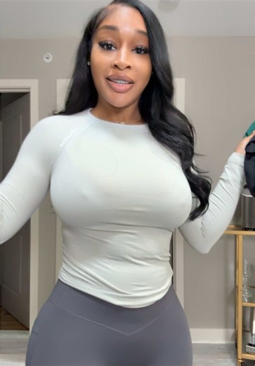 High-Quality Long Sleeve Gym Tops for Comfort and Style