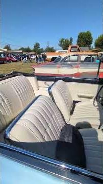 1962 Mercury Monterey Custom Convertible (Diamond Blue Metallic)