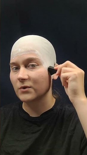 How to apply a bald cap and add makeup 💄. #diymakeup #halloweenlook #makeuptutorial #sfxmakeup