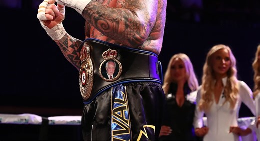 Fans tell 46-year-old former heavyweight world champion to 'stop fighting' after 108-second KO loss