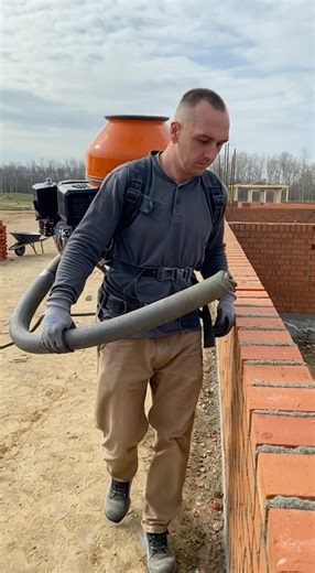 mobile concrete mixer