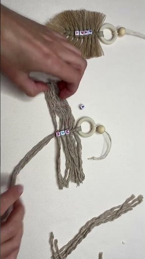 Easy Macrame Leaf | Quick Keychain & Boho Decor Idea